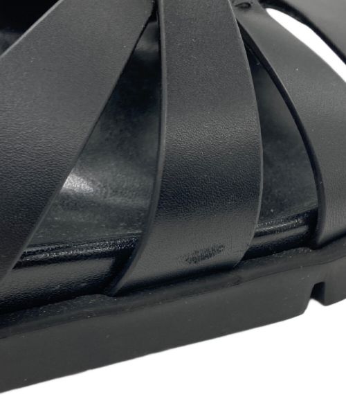 Ferragamo（フェラガモ）Ferragamo (フェラガモ) ガンチーニストラップサンダル ブラック サイズ:6の古着・服飾アイテム