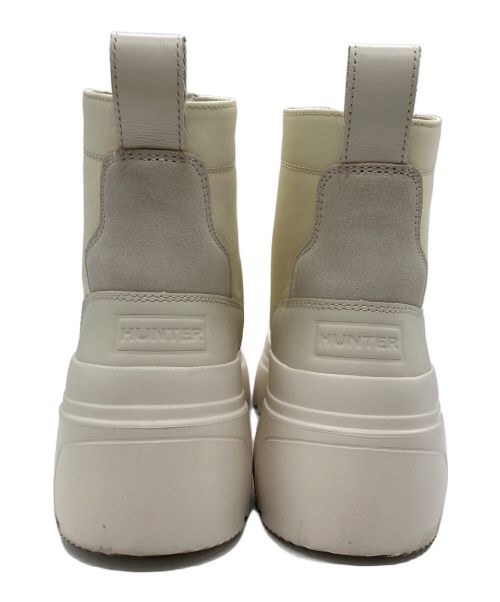 HUNTER（ハンター）HUNTER (ハンター) EXPLORER ANKLE ZIP FLATFORM BOOT ホワイト サイズ:US 8の古着・服飾アイテム