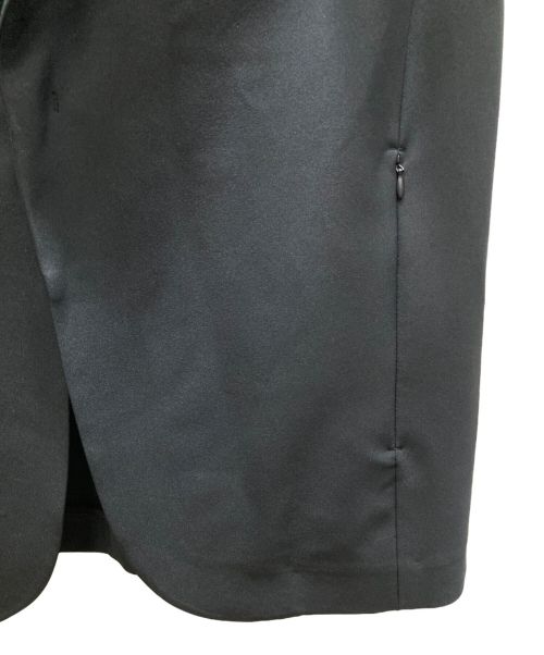 DESCENTE ALLTERRAIN（デザイント オルテライン）DESCENTE ALLTERRAIN (デザイント オルテライン) TECH TAILORED JACKET ブラック サイズ:Oの古着・服飾アイテム