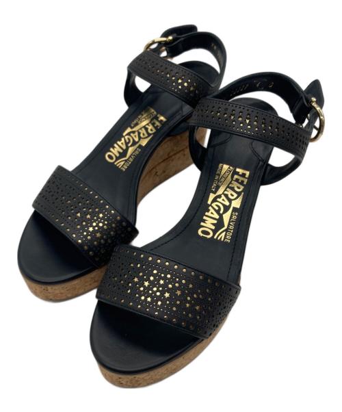 Salvatore Ferragamo（サルヴァトーレ フェラガモ）Salvatore Ferragamo (サルヴァトーレ フェラガモ) ストラップサンダル ブラック サイズ:SIZE 4の古着・服飾アイテム