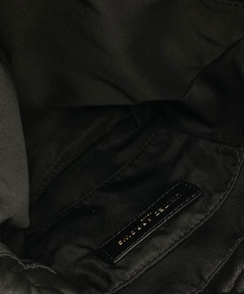 UNITED ARROWS（ユナイテッドアローズ）UNITED ARROWS (ユナイテッドアローズ) ハートビジュー フェイクファー ドローストリングバッグ グレーの古着・服飾アイテム