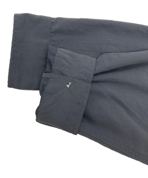 Columbia（コロンビア）Columbia (コロンビア) トルネードリムロングスリーブシャツ ブラック×グレー サイズ:Ｌの古着・服飾アイテム