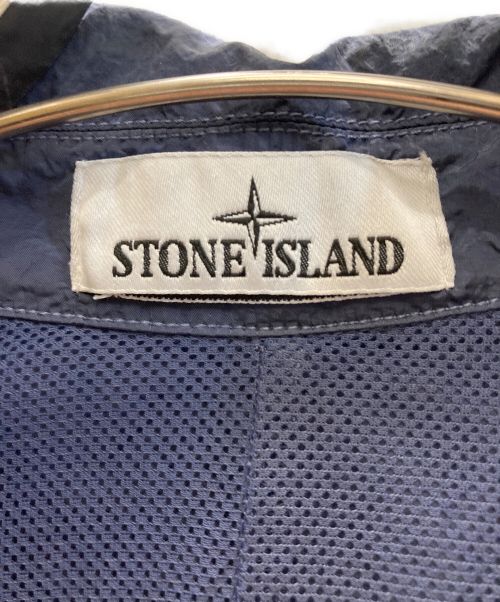 STONE ISLAND（ストーンアイランド）STONE ISLAND (ストーンアイランド) NYLON METAL IN ECONYL OVERSHIRT ネイビー サイズ:Mの古着・服飾アイテム