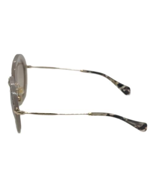 MIU MIU（ミュウミュウ）MIU MIU (ミュウミュウ) ビジュー ストーン サングラス サイズ:49□28 140の古着・服飾アイテム