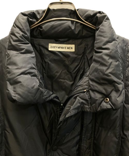 ISSEY MIYAKE MEN（イッセイミヤケメン）ISSEY MIYAKE MEN (イッセイミヤケメン) ダウンジャケット ブラック サイズ:SIZE 3の古着・服飾アイテム