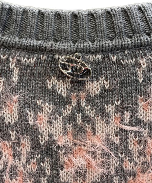 DIESEL（ディーゼル）DIESEL (ディーゼル) クロップドVネックニット ピンク×グレー サイズ:XSの古着・服飾アイテム