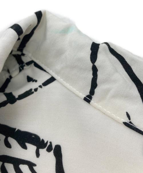 stussy（ステューシー）stussy (ステューシー) BANANA TREE SHIRT ホワイト サイズ:XLの古着・服飾アイテム