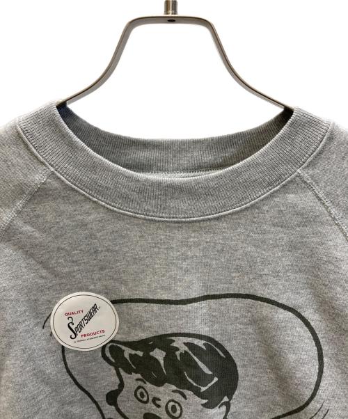 sports wear（スポーツウェア）sports wear (スポーツウェア) JOURNAL STANDARD relume (ジャーナルスタンダード レリューム) 別注 プリントクルーネックスウェット ブラウン サイズ:SIZE M 未使用品の古着・服飾アイテム