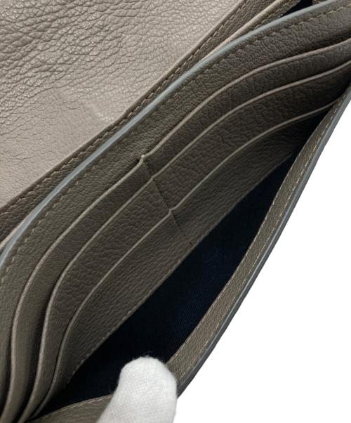 SEE BY CHLOE（シーバイクロエ）SEE BY CHLOE (シーバイクロエ) 2つ折り財布 HANA フラップウォレット ベージュの古着・服飾アイテム