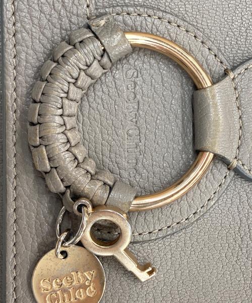 SEE BY CHLOE（シーバイクロエ）SEE BY CHLOE (シーバイクロエ) 2つ折り財布 HANA フラップウォレット ベージュの古着・服飾アイテム