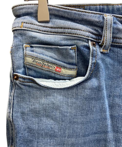 DIESEL（ディーゼル）DIESEL (ディーゼル) 1979 SLEENKER インディゴ サイズ:SIZE W30の古着・服飾アイテム