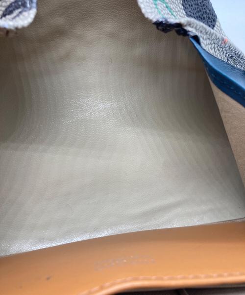 HIROKO HAYASHI（ヒロコ ハヤシ）HIROKO HAYASHI (ヒロコ ハヤシ) 長財布 ベージュの古着・服飾アイテム