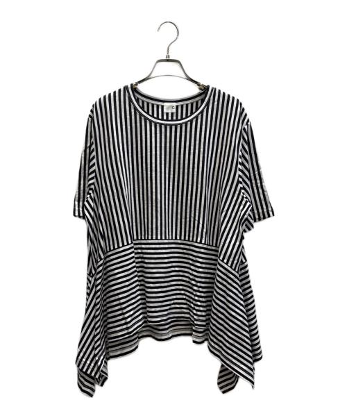 C+（シー）C+ (シー) ボーダーデザイントップス ホワイト×ブラック サイズ:SIZE 38 未使用品の古着・服飾アイテム