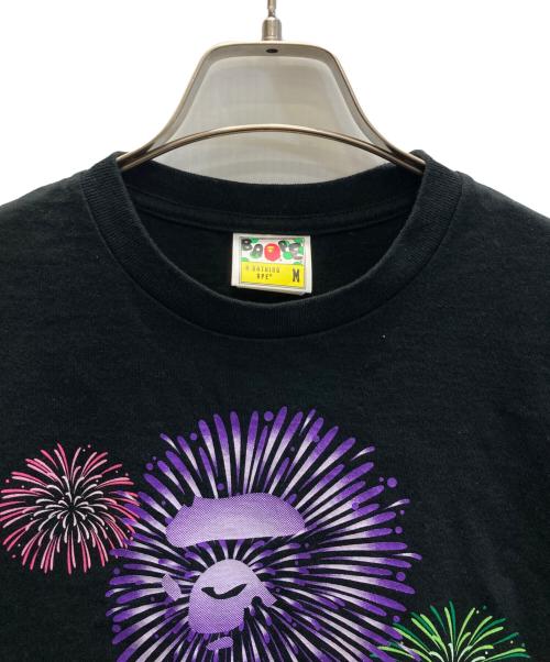 A BATHING APE（ア ベイシング エイプ）A BATHING APE (ア ベイシング エイプ) APE HEAD FIREWORK TEE ブラック サイズ:Mの古着・服飾アイテム