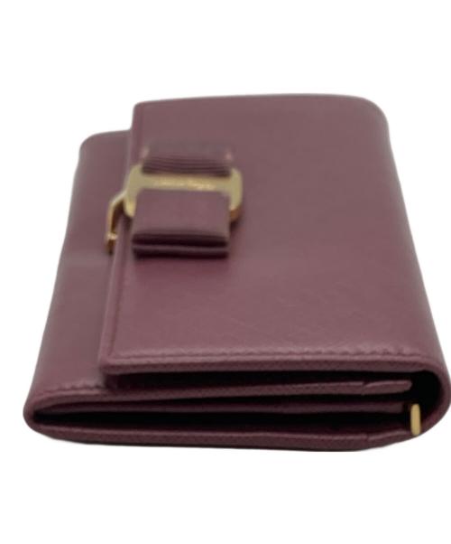 Salvatore Ferragamo（サルヴァトーレ フェラガモ）Salvatore Ferragamo (サルヴァトーレ フェラガモ) ヴァラリボンウォレット ピンクの古着・服飾アイテム