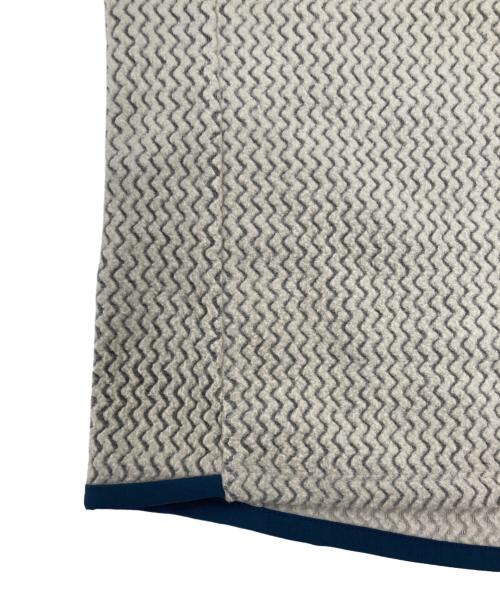 Patagonia（パタゴニア）Patagonia (パタゴニア) R1エア・クルー ベージュ サイズ:Sの古着・服飾アイテム