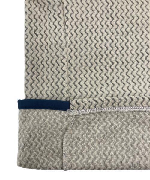 Patagonia（パタゴニア）Patagonia (パタゴニア) R1エア・クルー ベージュ サイズ:Sの古着・服飾アイテム