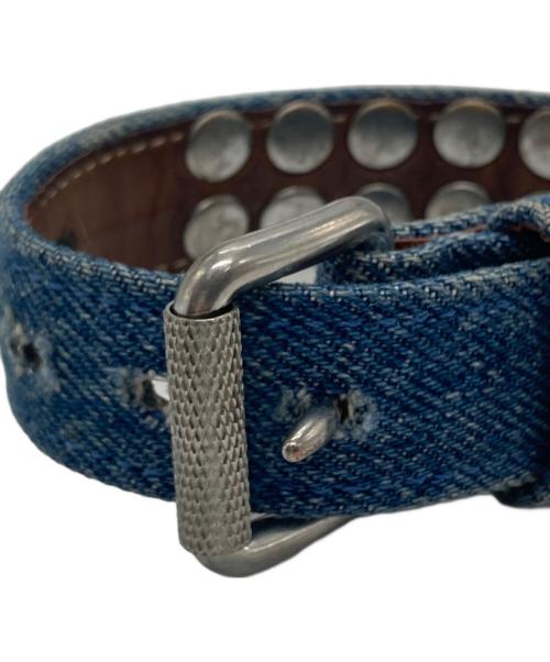 masu（エムエーエスユー）masu (エムエーエスユー) STUDS DENIM NARROW BRACELET インディゴの古着・服飾アイテム