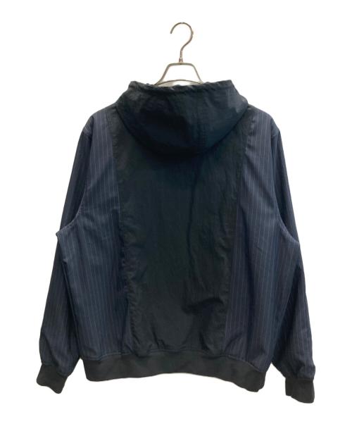 FRED PERRY（フレッドペリー）FRED PERRY (フレッドペリー) Pinstripe Panel Woven Track Jacket ネイビー×ブラック サイズ:SIZE Mの古着・服飾アイテム