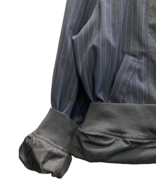 FRED PERRY（フレッドペリー）FRED PERRY (フレッドペリー) Pinstripe Panel Woven Track Jacket ネイビー×ブラック サイズ:SIZE Mの古着・服飾アイテム