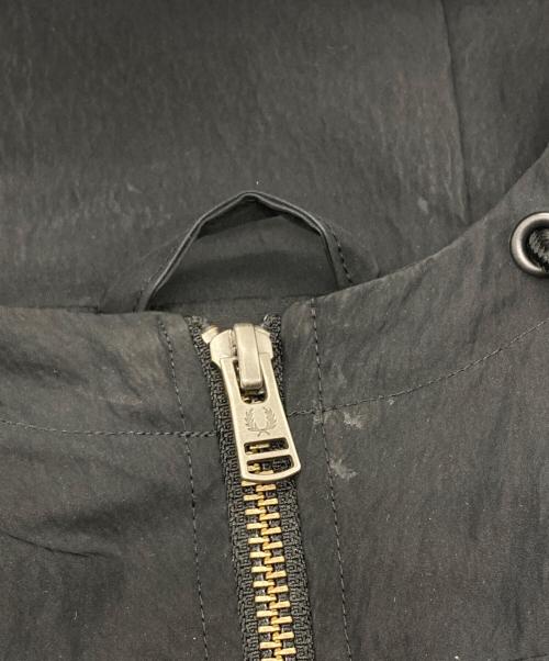 FRED PERRY（フレッドペリー）FRED PERRY (フレッドペリー) Pinstripe Panel Woven Track Jacket ネイビー×ブラック サイズ:SIZE Mの古着・服飾アイテム