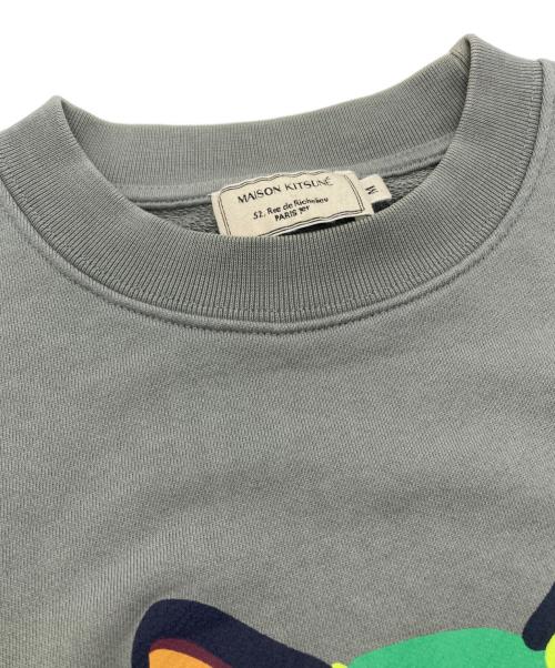 maison kitsune（メゾンキツネ）maison kitsune (メゾンキツネ) クルーネックスウェット グレー サイズ:SIZE Mの古着・服飾アイテム