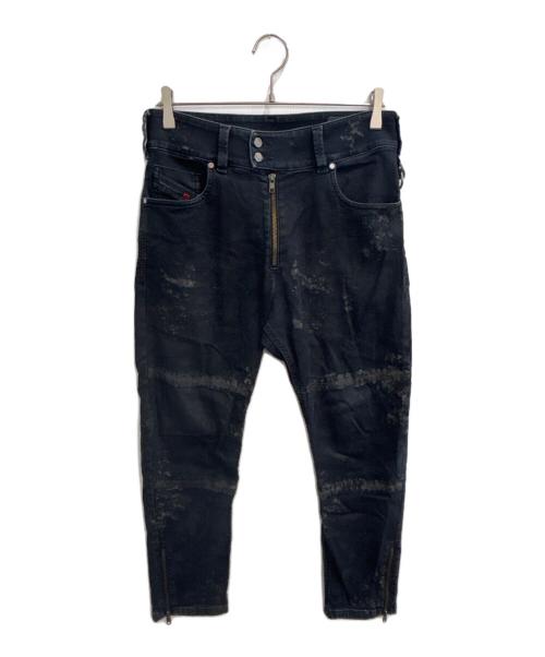 DIESEL（ディーゼル）DIESEL (ディーゼル) ランダムペイントジョグデニム インディゴ サイズ:SIZE 71cm (W28)の古着・服飾アイテム