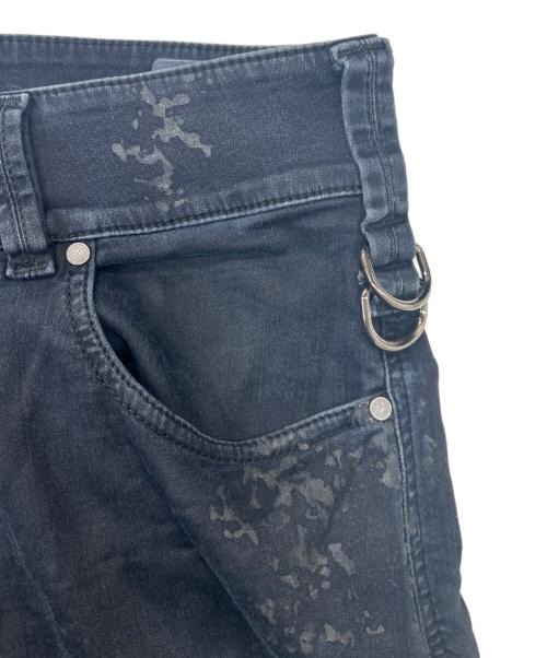DIESEL（ディーゼル）DIESEL (ディーゼル) ランダムペイントジョグデニム インディゴ サイズ:SIZE 71cm (W28)の古着・服飾アイテム