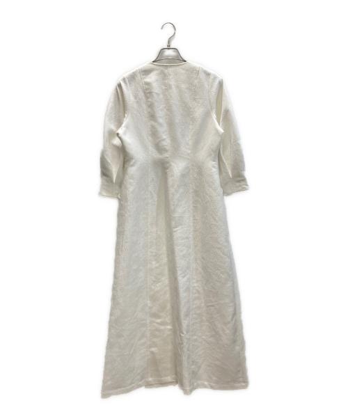 Adam et Rope（アダム エ ロペ）Adam et Rope (アダム エ ロペ) ステッチジャガードワンピース ホワイト サイズ:SIZE Freeの古着・服飾アイテム