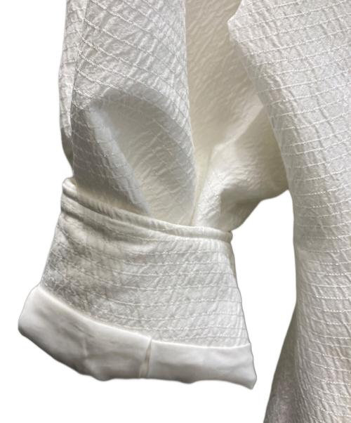 Adam et Rope（アダム エ ロペ）Adam et Rope (アダム エ ロペ) ステッチジャガードワンピース ホワイト サイズ:SIZE Freeの古着・服飾アイテム