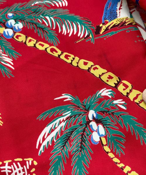 Sun Surf SPECIAL EDITION（サンサーフ・スペシャルエディション）Sun Surf SPECIAL EDITION (サンサーフ・スペシャルエディション) LAND OF ALOHA DISCOVERED アロハシャツ レッド サイズ:SIZE Sの古着・服飾アイテム