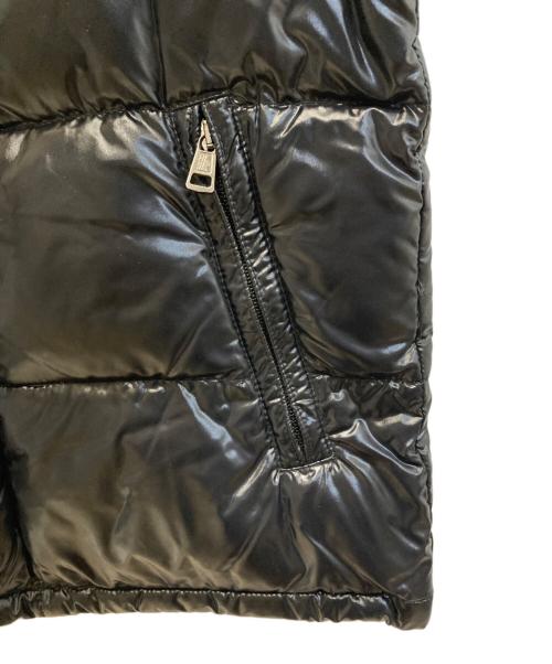 MONCLER（モンクレール）MONCLER (モンクレール) EVELEST ダウンジャケット ブラック サイズ:SIZE 0の古着・服飾アイテム