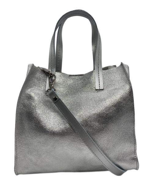 AULENTTI（オウレンティ）AULENTTI (オウレンティ) マルチWAY TOTE BAG シルバーの古着・服飾アイテム