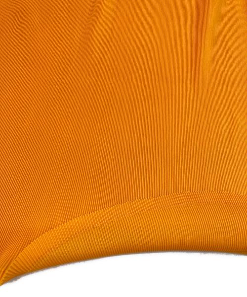 PLEATS PLEASE（プリーツプリーズ）PLEATS PLEASE (プリーツプリーズ) プリーツカットソー オレンジ サイズ:SIZE Freeの古着・服飾アイテム