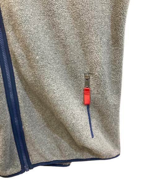 Patagonia（パタゴニア）Patagonia (パタゴニア) LW Synch Snap-T Hoody グレー サイズ:Mの古着・服飾アイテム