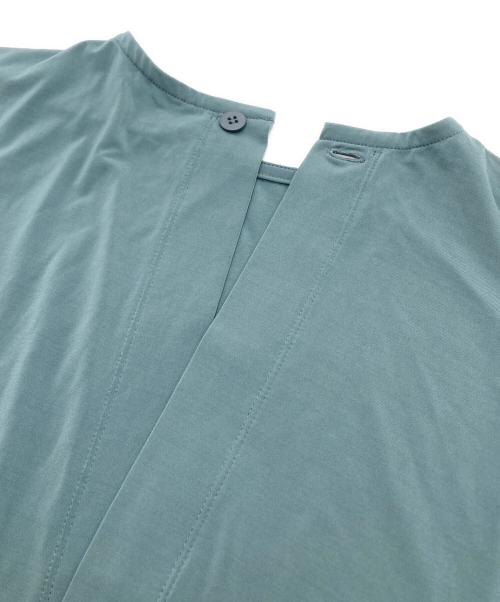 ISSEY MIYAKE（イッセイミヤケ）ISSEY MIYAKE (イッセイミヤケ) サイドスリットオールインワン グリーン サイズ:SIZE 2の古着・服飾アイテム