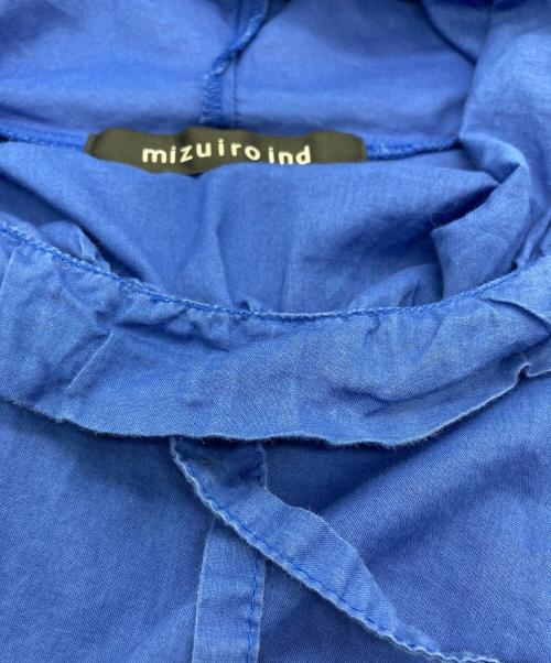 mizuiro-ind（ミズイロインド）mizuiro-ind (ミズイロインド) ギャザーフードプルオーバーシャツ ブルー サイズ:FREEの古着・服飾アイテム