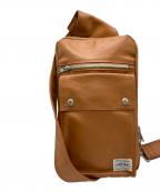 PORTERポーター）の古着「SLING SHOULDER BAG」｜ブラウン