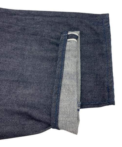 STILL BY HAND（スティルバイハンド）STILL BY HAND (スティルバイハンド) タックテーパードデニム インディゴ サイズ:SIZE 44の古着・服飾アイテム