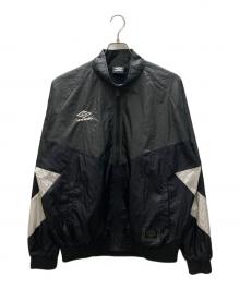 UMBRO（アンブロ）の古着「別注WIND UP JACKET」｜ブラック