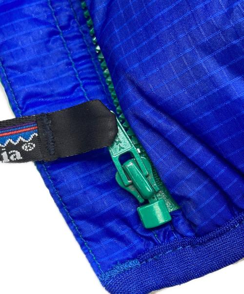 Patagonia（パタゴニア）Patagonia (パタゴニア) ダウンセーター エレクトリックブルー×ブライトグリーン Electric Blue/Bright Green サイズ:Mの古着・服飾アイテム