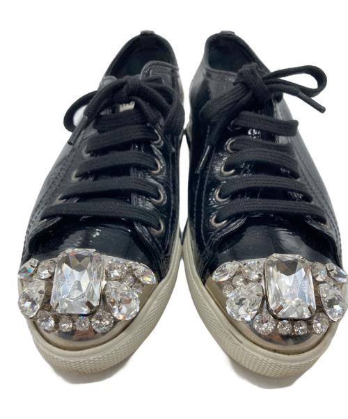 MIU MIU（ミュウミュウ）MIU MIU (ミュウミュウ) ビジュートゥーローカットスニーカー ブラック サイズ:35 1/2の古着・服飾アイテム