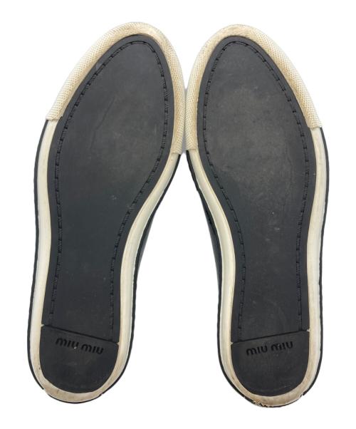 MIU MIU（ミュウミュウ）MIU MIU (ミュウミュウ) ビジュートゥーローカットスニーカー ブラック サイズ:35 1/2の古着・服飾アイテム