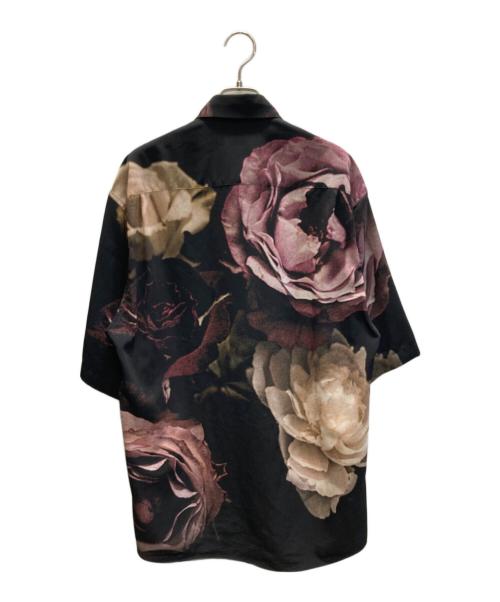 LAD MUSICIAN（ラッドミュージシャン）LAD MUSICIAN (ラッドミュージシャン) BIG ROSE SHORT SLEEVE SHIRT ブラック サイズ:SIZE 44の古着・服飾アイテム