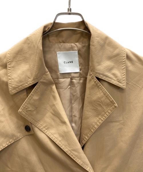 CLANE（クラネ）CLANE (クラネ) BACK FRILL TRENCH COAT ベージュ サイズ:2の古着・服飾アイテム