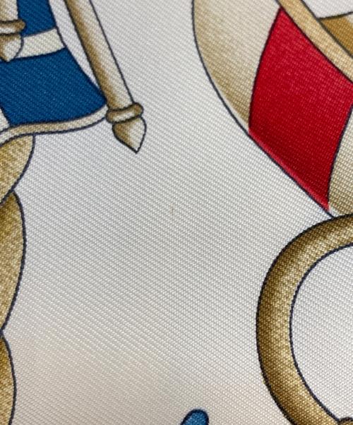 HERMES（エルメス）HERMES (エルメス) カレ90 Vive le vent シルクスカーフ ブルー×ホワイトの古着・服飾アイテム