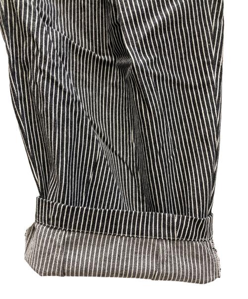 TIGHTBOOTH PRODUCTION（タイトブースプロダクション）TIGHTBOOTH PRODUCTION (タイトブースプロダクション) HICKORY PAINTER BALLOON PANTS ネイビー×ホワイト サイズ:SIZE Mの古着・服飾アイテム