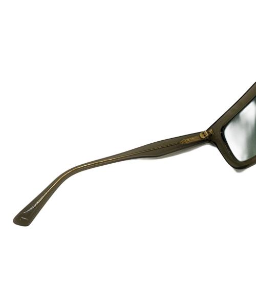 messy weekend（メシーウィークエンド）messy weekend (メシーウィークエンド) サングラス サイズ: 23 145の古着・服飾アイテム