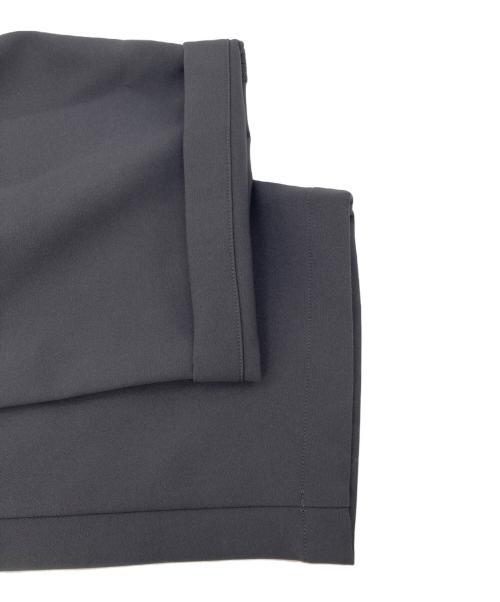 BEAUTY&YOUTH（ビューティーアンドユース）BEAUTY&YOUTH (ビューティーアンドユース) ツイル1Pイージーテーパードパンツ グレー サイズ:SIZE XLの古着・服飾アイテム