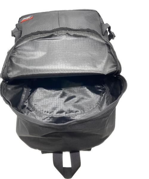 NANGA（ナンガ）NANGA (ナンガ) Speakeasy Convertible Daypack ブラックの古着・服飾アイテム